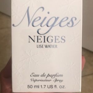 Neiges Lise watier parfum